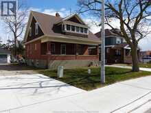 23 QUEEENS AVENUE | Leamington Ontario | Slide Image One