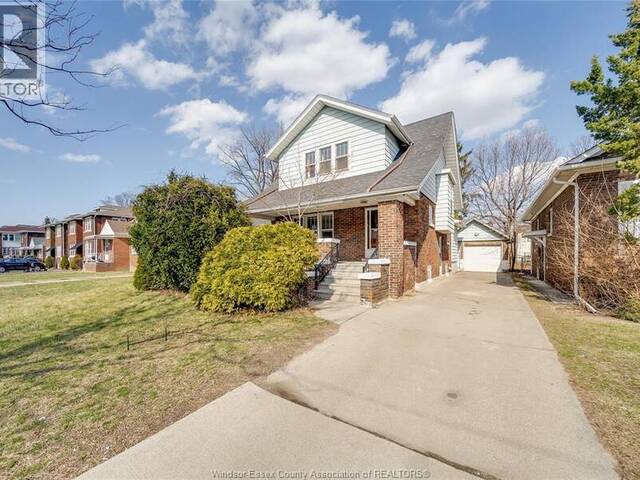358 PARTINGTON Windsor Ontario, N9B 2N5 - 5 Bedrooms Home For Sale