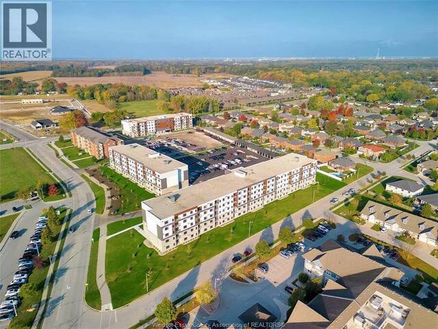 2600 SANDWICH WEST PARKWAY Unit# 301 LaSalle Ontario, N9H 0M2 - 2 Bedrooms Condo For Sale