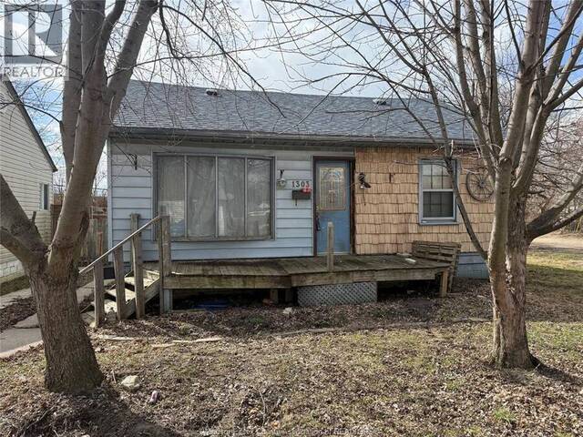 1303 Central Windsor Ontario, N8Y 3V3 - 1 Bedroom Waterfront Home For sale
