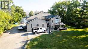 8510 BASELINE ROAD | Windsor Ontario | Slide Image Two