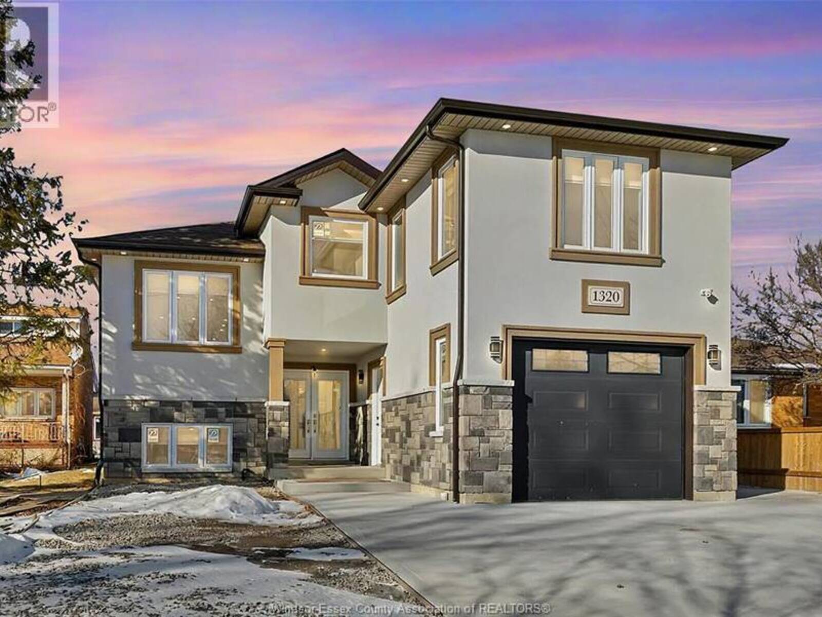 1320 GRAND MARAIS ROAD East, Windsor, Ontario N8W 1W2
