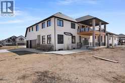 111 BONNET | Amherstburg Ontario | Slide Image Eight