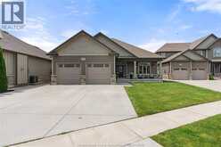 24 PEACHTREE LANE | Chatham Ontario | Slide Image Two