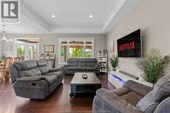 24 PEACHTREE LANE | Chatham Ontario | Slide Image Eight