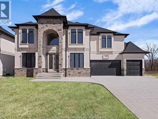 322 BENSON Amherstburg Ontario, N9V 0G7 - 5 Bedrooms Home For Sale