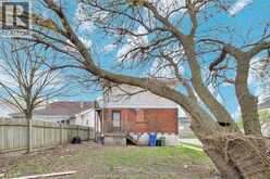 1398 ROONEY | Windsor Ontario | Slide Image Seven