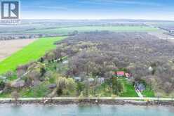 170 NORTH SHORE ROAD | Pelee Island Ontario | Slide Image Three