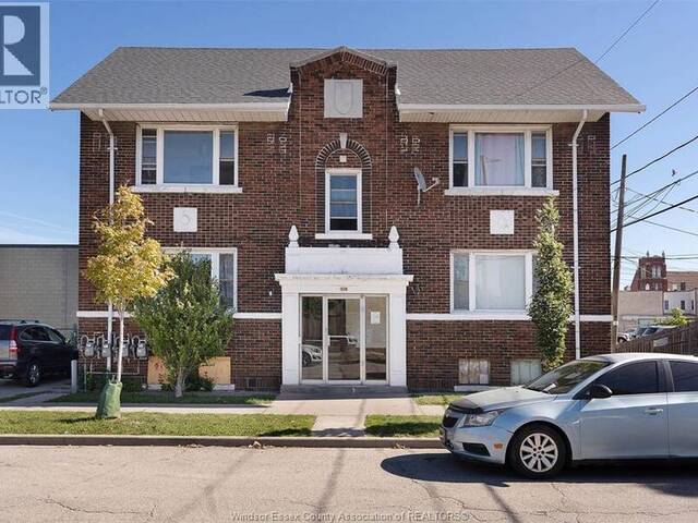 538 Louis AVENUE Windsor Ontario, N9A 1W8 - Multi-family Home For Sale