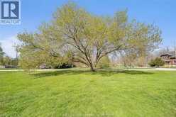 470 BROWN STREET | Chatham-Kent Ontario | Slide Image Thirteen