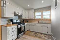 1722 Mersea Rd D | Leamington Ontario | Slide Image Eight
