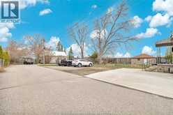 9572 TECUMSEH ROAD | Windsor Ontario | Slide Image Thirty