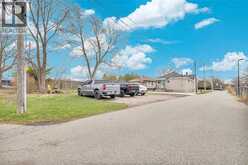 9572 TECUMSEH ROAD | Windsor Ontario | Slide Image Thirty-one