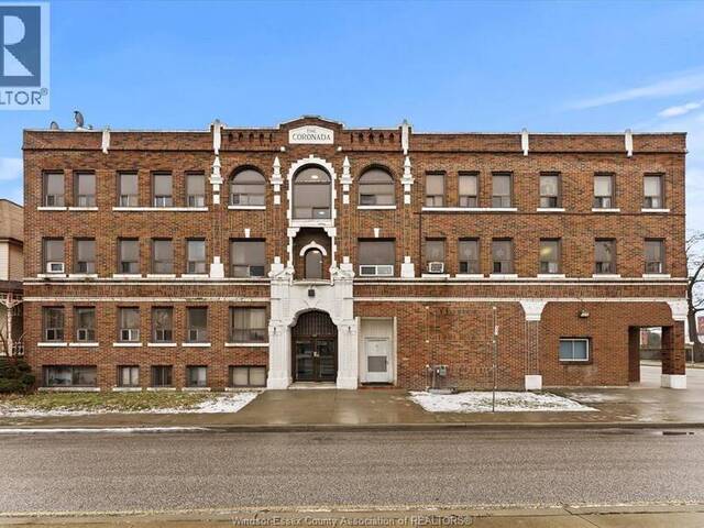 581 CATARAQUI STREET Windsor Ontario, N9A 3P2 - Multi-family Home For Sale