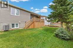 1067 MAPLE | Kingsville Ontario | Slide Image Thirty-one
