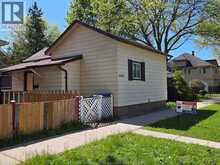 3595 QUEEN | Windsor Ontario | Slide Image Nineteen