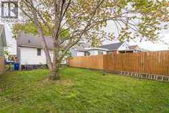 1015 OAK | Windsor Ontario | Slide Image Eighteen