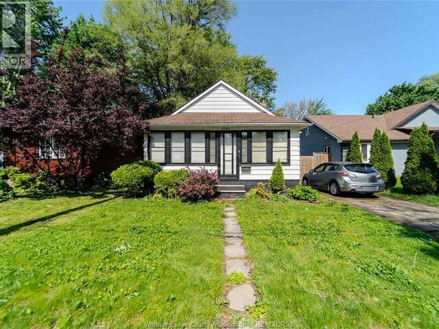 3764 Matchett ROAD Windsor Ontario, N9C 2A2 - 3 Bedrooms Home For Sale