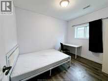 475 JOSEPHINE | Windsor Ontario | Slide Image Thirty-three