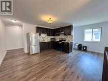 475 JOSEPHINE | Windsor Ontario | Slide Image Four