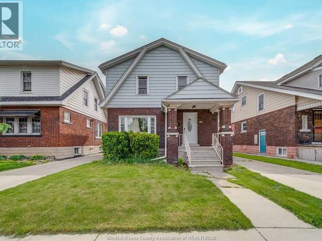 788 JOSEPHINE AVENUE Windsor Ontario, N9B 2L3 - 4 Bedrooms Home For Sale