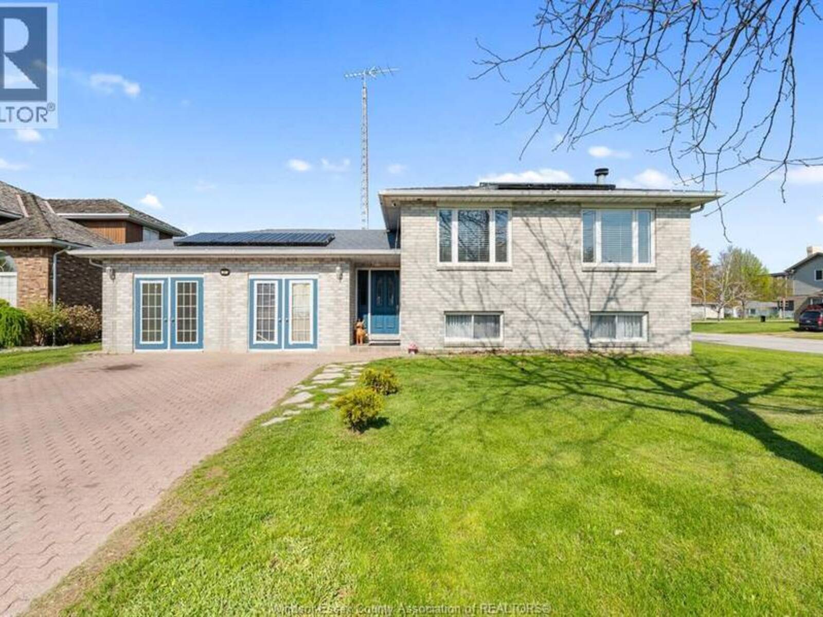 80 Shawnee COURT, Leamington, Ontario N8H 5A8