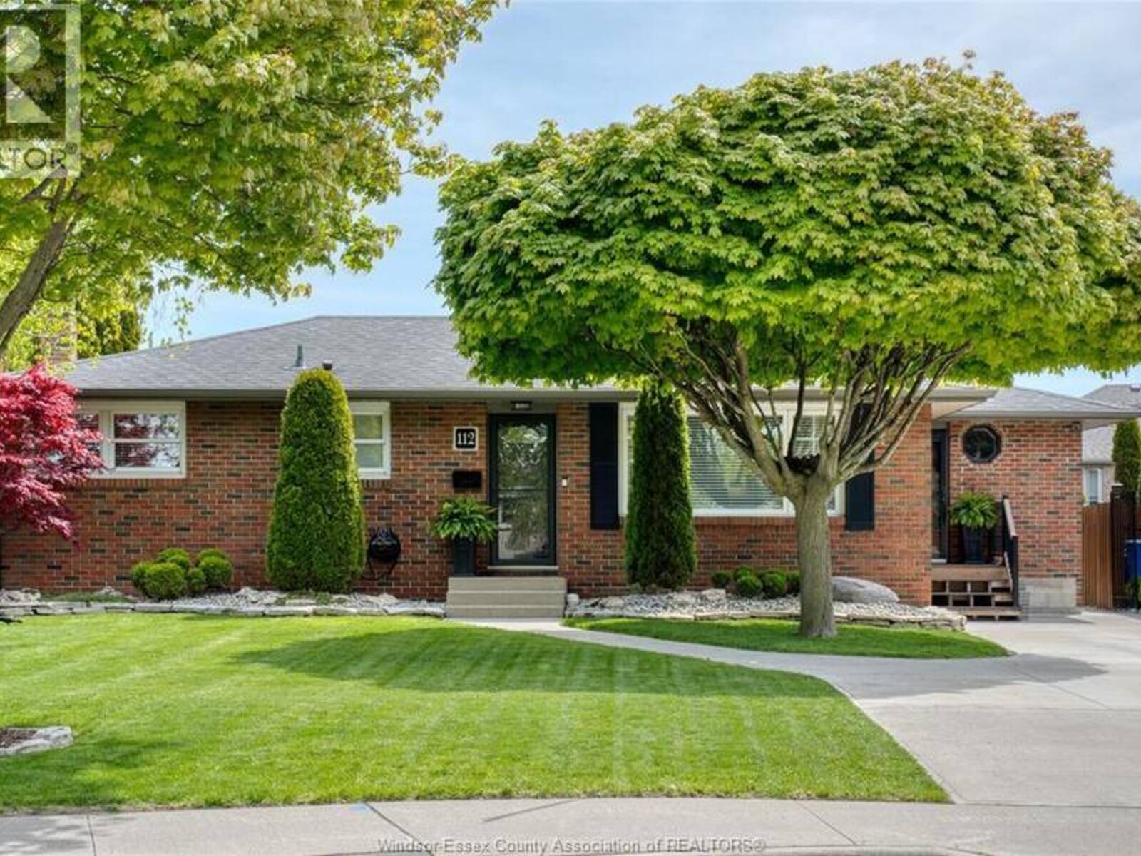 112 DANFORTH AVENUE, Leamington, Ontario N8H 2R2