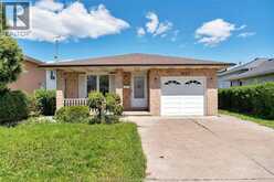1042 BROOKVIEW CRESCENT | Windsor Ontario | Slide Image One