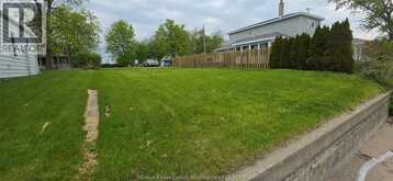 1535 Heritage ROAD | Kingsville Ontario | Slide Image Two