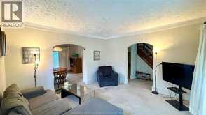 741 PARTINGTON | Windsor Ontario | Slide Image Eight