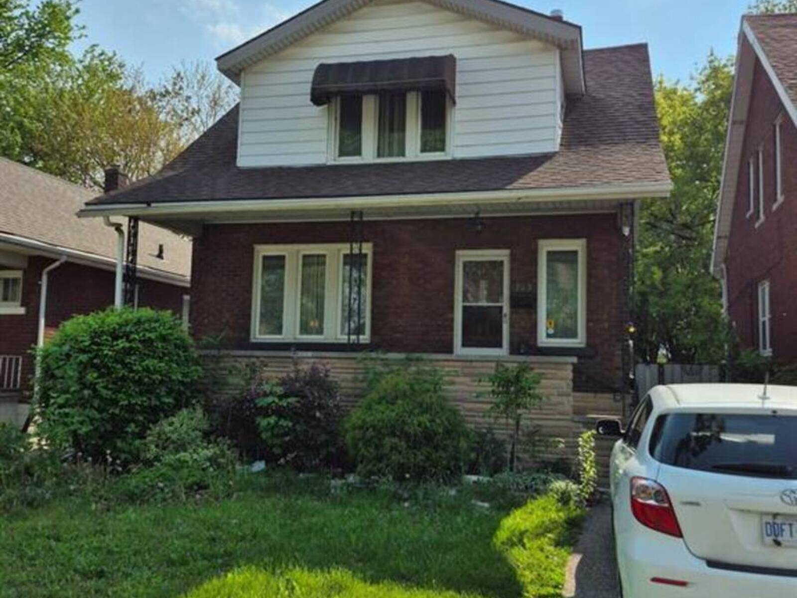 741 PARTINGTON, Windsor, Ontario N9B 2N6