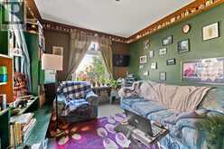 552 PARENT | Windsor Ontario | Slide Image Six
