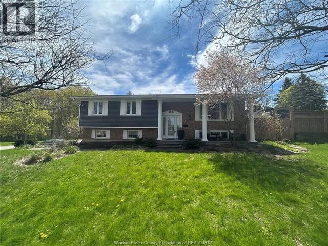 1 SUNSET PLACE Elmira Ontario, N3B 3E2 - 4 Bedrooms Home For Sale