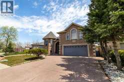 4620 BUNKER | Windsor Ontario | Slide Image Thirty