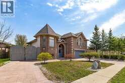4620 BUNKER | Windsor Ontario | Slide Image Three
