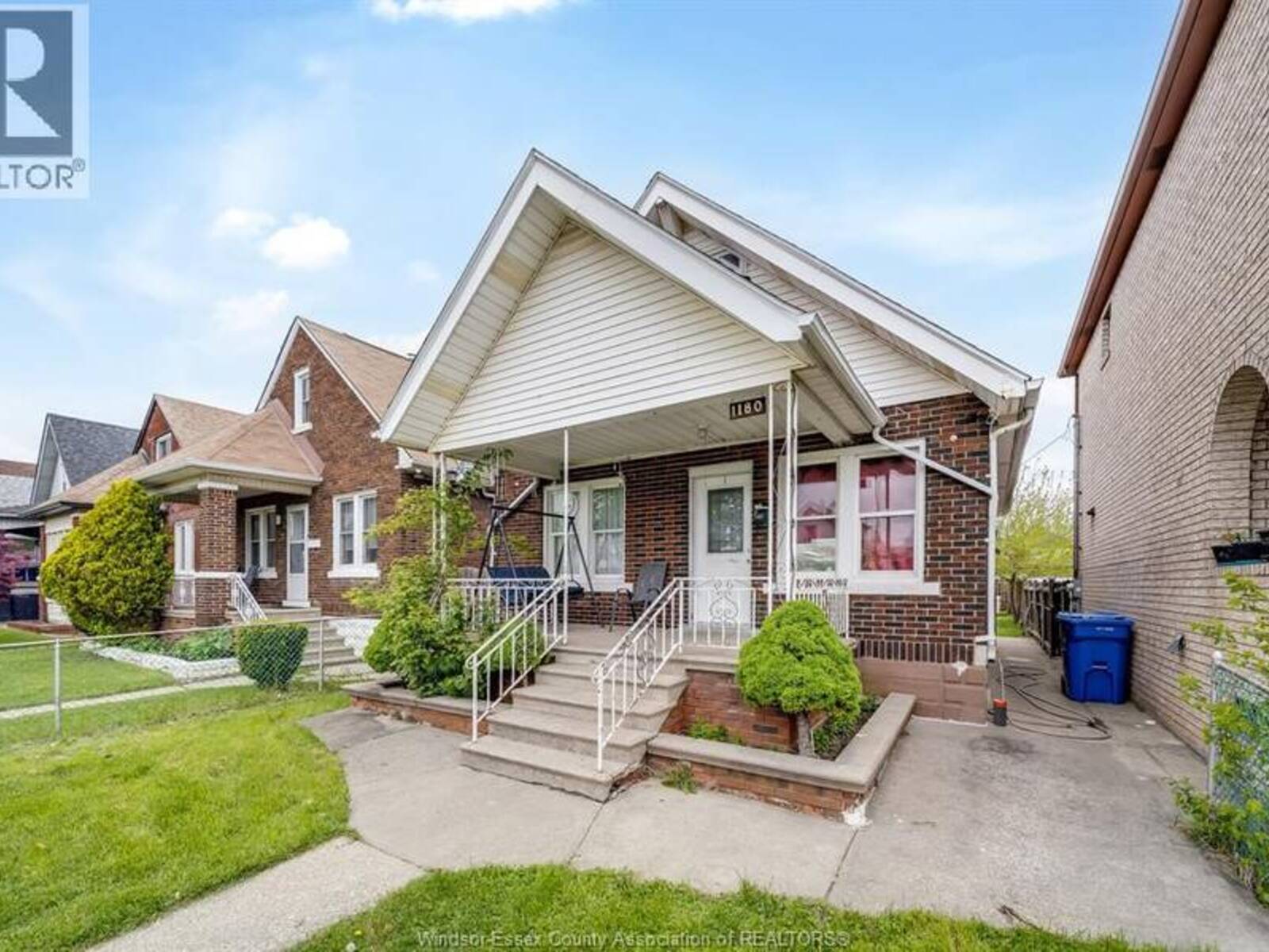1180 LANGLOIS AVENUE, Windsor, Ontario N9A 2H5