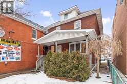 895 Pillette | Windsor Ontario | Slide Image Three