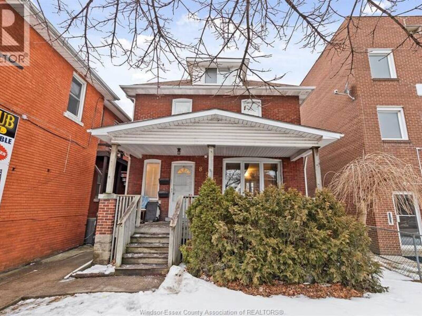 895 Pillette, Windsor, Ontario N8Y 3B4