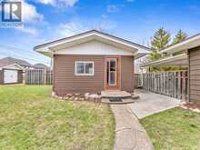 180 ELSWORTH | LaSalle Ontario | Slide Image Nineteen