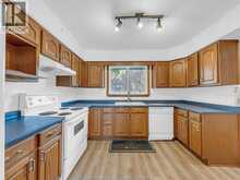 6701 Rose-ville Garden DRIVE | Windsor Ontario | Slide Image Nine