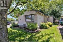 1 VISCOUNT PARKWAY | Essex Ontario | Slide Image Three