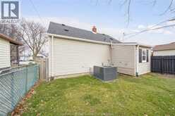 699 ALEXANDRINE STREET | Windsor Ontario | Slide Image Forty