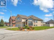 144 MECONI COURT | Windsor Ontario | Slide Image Three