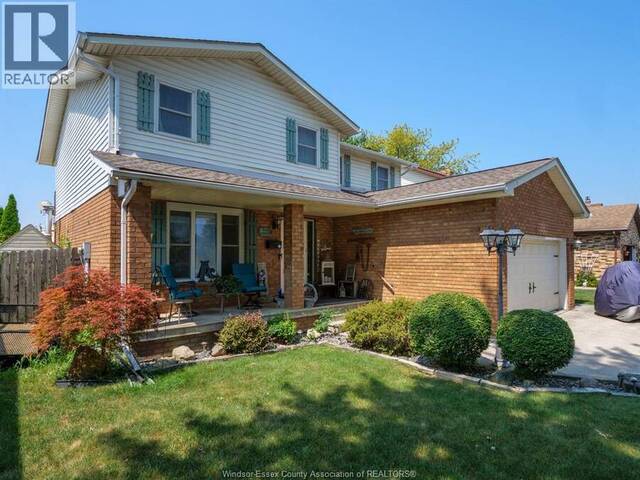 12033 ST THOMAS Tecumseh Ontario, N8N 3V6 - 4 Bedrooms Home For Sale