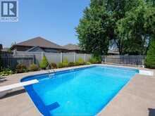 12033 ST THOMAS | Tecumseh Ontario | Slide Image Thirty-two