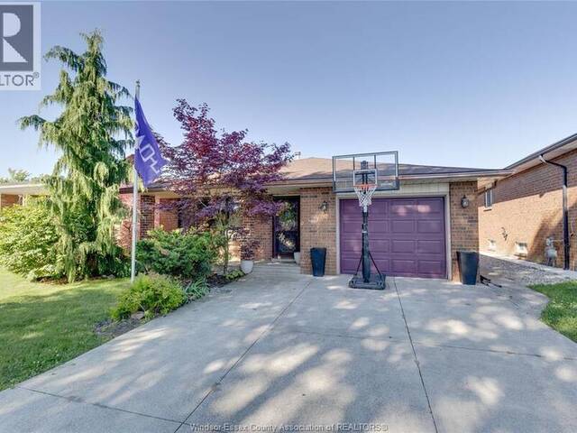 2841 GARVEY CRESCENT Windsor Ontario, N8W 4W7 - 5 Bedrooms Home For Sale