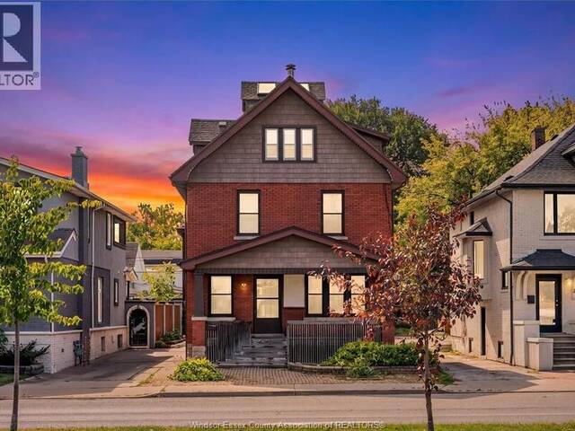 79 GILES BOULEVARD East Windsor Ontario, N9A 4B8 - 8 Bedrooms Home For Sale