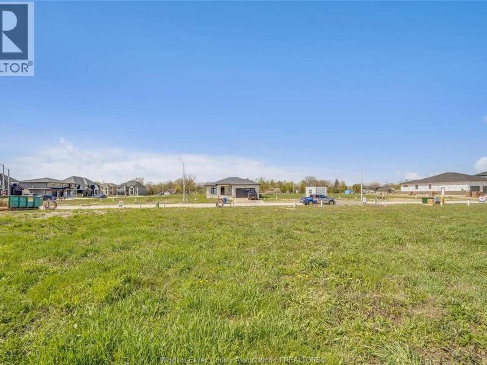 3680 FARROW AVENUE, Windsor, Ontario N9H 0B3