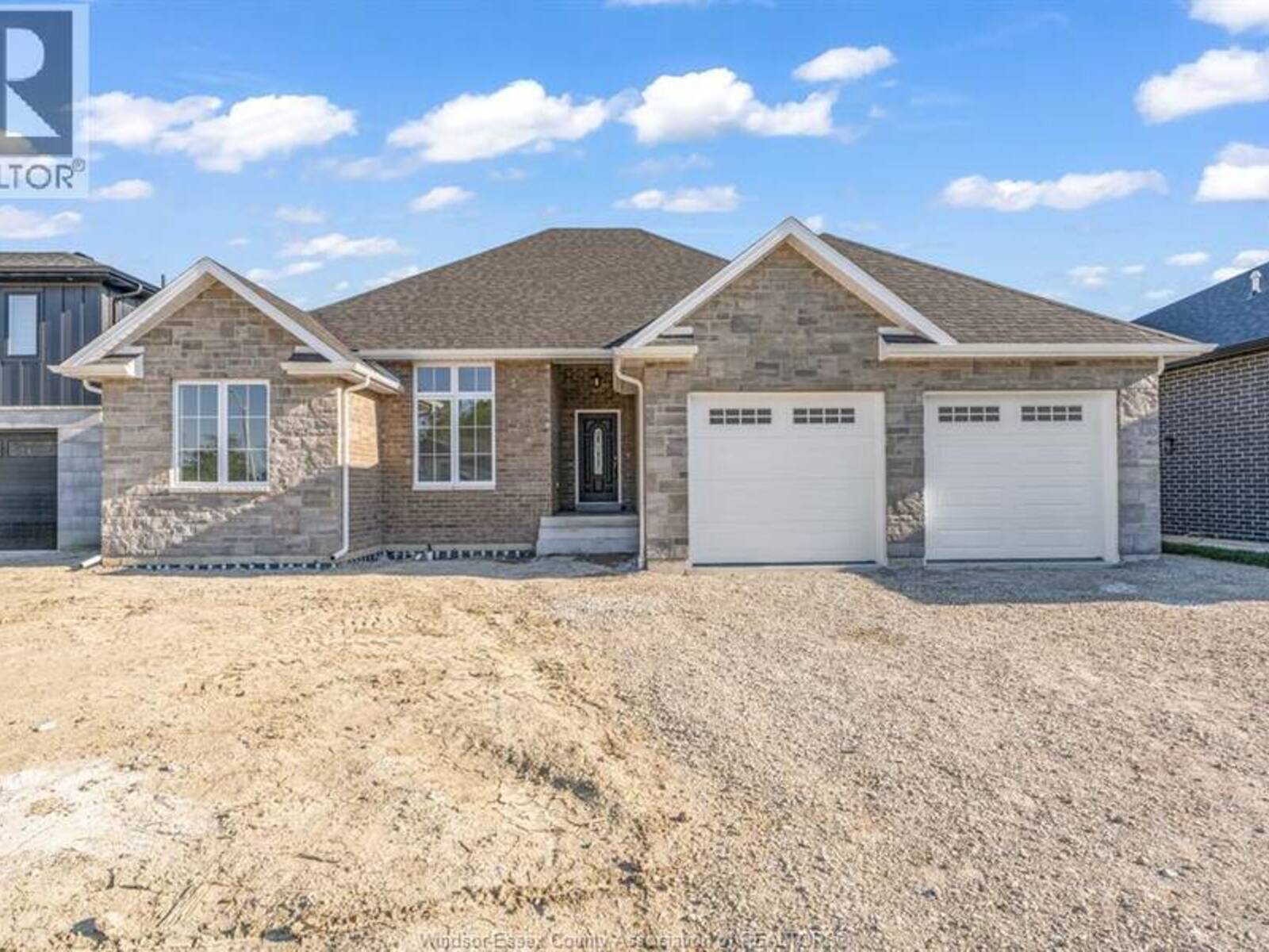 12175 DUCHARME LANE, Essex, Ontario N0R 1J0