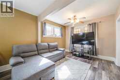 884 JOS JANISSE AVENUE | Windsor Ontario | Slide Image Nine